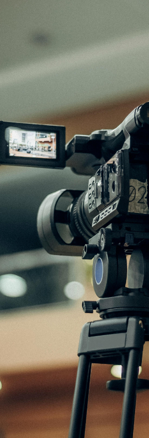 Professional video camera for creative production
